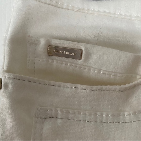 WHBM Slim Ankle Jeans Size 4 EUC - Picture 3 of 6